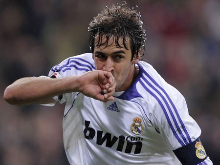 Raul Gonzalez - Biểu tượng vĩnh cửu của Real Madrid - 3 Raul Gonzalez - Biểu tượng vĩnh cửu của Real Madrid - 3