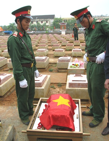 Gom hơi ấm tri ân ngày Thương binh liệt sỹ - 2 Gom hơi ấm tri ân ngày Thương binh liệt sỹ - 2