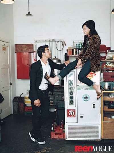 Demi Lovato - Joe Jonas: Vẫn diễn cảnh “tình tứ” dù đã chia tay - 2 Demi Lovato - Joe Jonas: Vẫn diễn cảnh “tình tứ” dù đã chia tay - 2