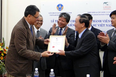 Liên đoàn Luật sư Việt Nam nhận giấy chứng nhận thành viên LAWASIA - 1