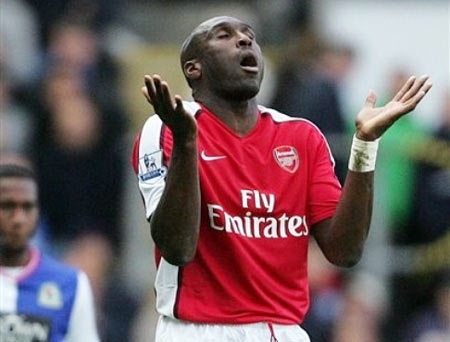 Chiều lòng vợ, Sol Campbell gia nhập Newcastle - 1 Chiều lòng vợ, Sol Campbell gia nhập Newcastle - 1