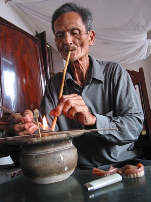 Chuyện tiếp về “Người trở về từ địa phủ”... - 2