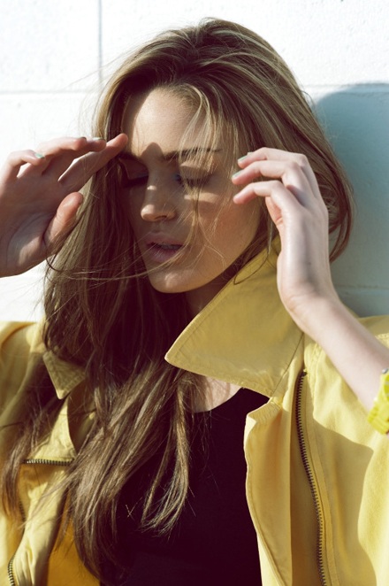 Vẻ đẹp của người mẫu 9X Alyce Crawford - 4