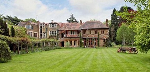 Ngắm biệt thự trong mơ của thành viên nhóm Rolling Stone - 1