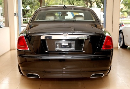 Cận cảnh Rolls-Royce Ghost tại Việt Nam - 5 Cận cảnh Rolls-Royce Ghost tại Việt Nam - 5