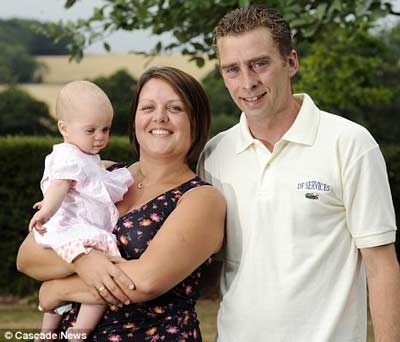 Có con sau 8 lần thụ tinh trong ống nghiệm - 1