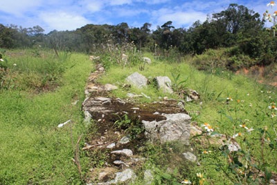 Lên đỉnh Hòn Bà thăm nhà Yersin - 11 Lên đỉnh Hòn Bà thăm nhà Yersin - 11