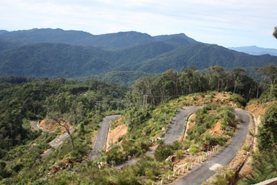 Lên đỉnh Hòn Bà thăm nhà Yersin - 3 Lên đỉnh Hòn Bà thăm nhà Yersin - 3