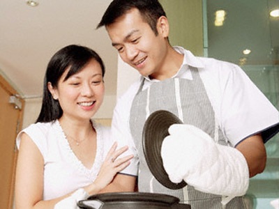 Chiêu hối lỗi của các anh chồng  - 1