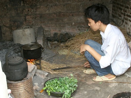 Một trường làng, hai thủ khoa trường “khủng” - 2 Một trường làng, hai thủ khoa trường “khủng” - 2