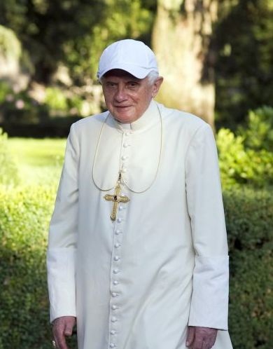 Thời trang mũ của Giáo hoàng Bennedict XVI - 8 Thời trang mũ của Giáo hoàng Bennedict XVI - 8