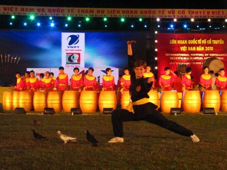 Đêm của tinh hoa võ Việt và khát khao hoà bình - 6 Đêm của tinh hoa võ Việt và khát khao hoà bình - 6