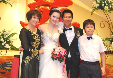 Đám cưới của "sao mai" Lê Anh Dũng tràn ngập âm nhạc - 3