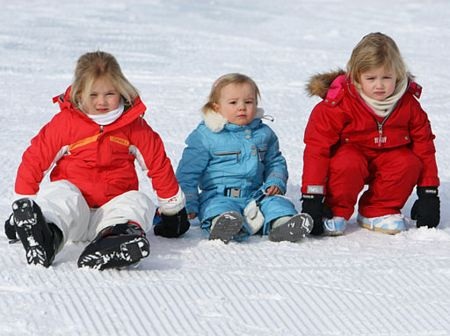 Những thành viên “nhí” trong các hoàng gia thế giới  - 7