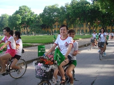 100 thí sinh Imiss Thăng Long đạp xe vì môi trường - 2