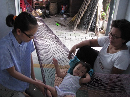 Nữ thủ khoa Trường Luật xinh xinh - 2 Nữ thủ khoa Trường Luật xinh xinh - 2