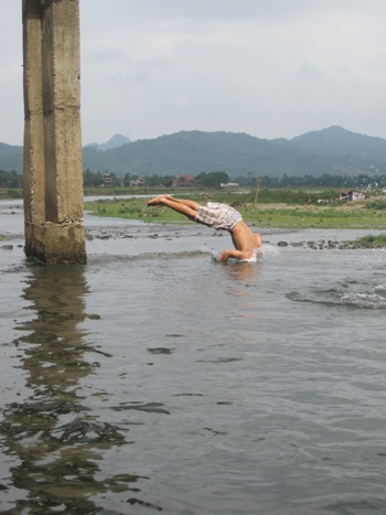 Thót tim những trò “đùa” với tử thần sông Giăng - 6