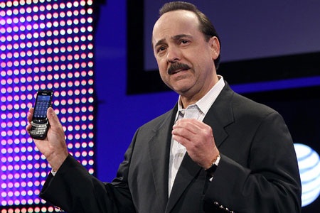 RIM vén màn điện thoại cảm ứng BlackBerry Torch 9800  - 1