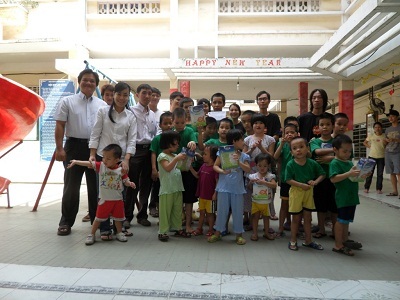 Cộng đồng game thủ “Con đường tơ lụa” bên mái ấm trẻ em Gò Vấp. - 1 Cộng đồng game thủ “Con đường tơ lụa” bên mái ấm trẻ em Gò Vấp. - 1