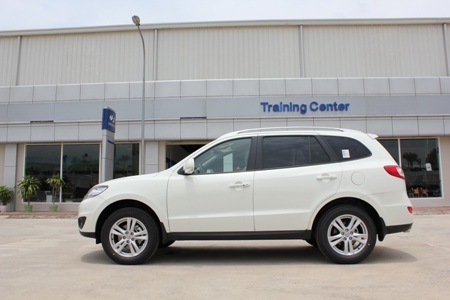 Hyundai Thành Công giới thiệu Santa Fe 5 chỗ - 4
