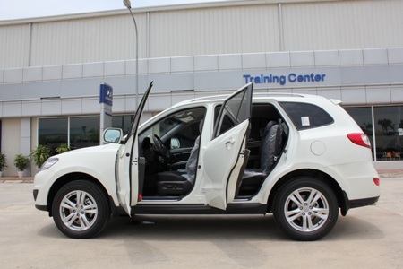 Hyundai Thành Công giới thiệu Santa Fe 5 chỗ - 9
