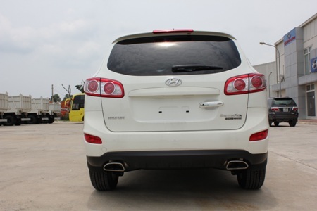 Hyundai Thành Công giới thiệu Santa Fe 5 chỗ - 10