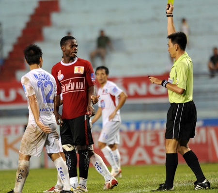 “Hooligan đang tồn tại và đe dọa bóng đá Việt Nam” - 3 “Hooligan đang tồn tại và đe dọa bóng đá Việt Nam” - 3
