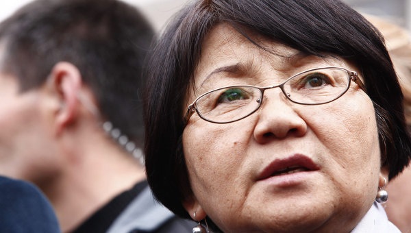 Kyrgyzstan rúng động vì các cuộc biểu tình chống chính phủ - 2 Kyrgyzstan rúng động vì các cuộc biểu tình chống chính phủ - 2