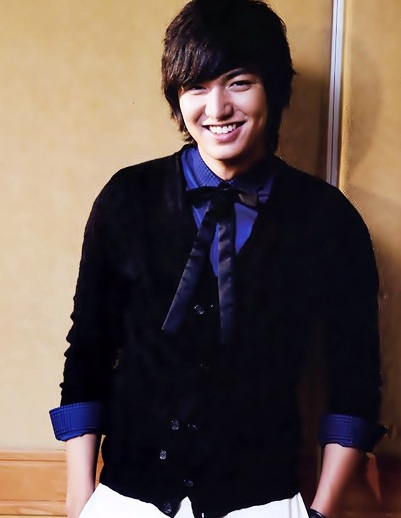 Lee Min Ho rất muốn tìm bạn tâm giao - 1