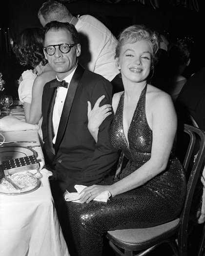 Những bức ảnh “độc” của Marilyn Monroe và người chồng cuối - 4 Những bức ảnh “độc” của Marilyn Monroe và người chồng cuối - 4