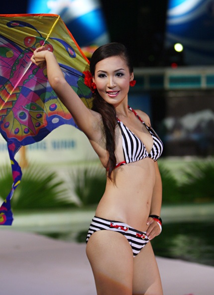 Cô gái quê lúa đoạt ngôi Người đẹp biển - 28