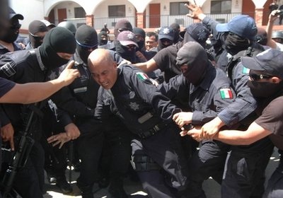 Chùm tin vắn qua ảnh - 5