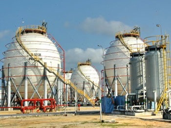 Xuất bán 4.500 tấn nhiên liệu bay Jet A1 đầu tiên - 1