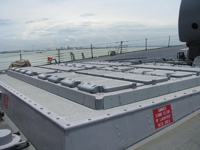 Cận cảnh tàu khu trục Hải quân Hoa Kỳ cập cảng Tiên Sa - 9