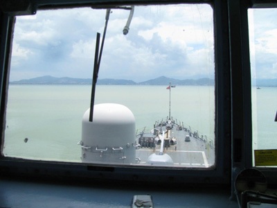 Cận cảnh tàu khu trục Hải quân Hoa Kỳ cập cảng Tiên Sa - 11