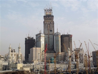Đồng hồ lớn nhất thế giới sắp đổ chuông tại thánh địa Mecca - 6 Đồng hồ lớn nhất thế giới sắp đổ chuông tại thánh địa Mecca - 6