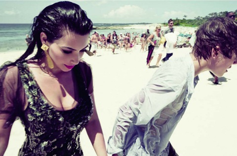 Chùm ảnh thú vị của Kim Kardashian và Justin Beiber - 1 Chùm ảnh thú vị của Kim Kardashian và Justin Beiber - 1