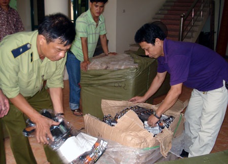 Thu giữ hơn 1.000 khẩu súng đồ chơi nguy hiểm - 1 Thu giữ hơn 1.000 khẩu súng đồ chơi nguy hiểm - 1