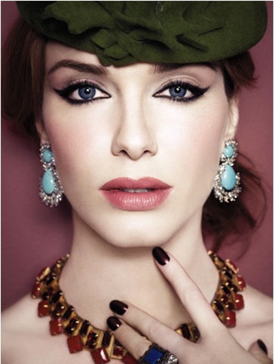 Christina Hendricks khoe dáng chuẩn, mặt đẹp... - 11