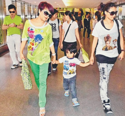 “Cậu cả” nhà Trương Bá Chi ngày một nổi tiếng  - 3