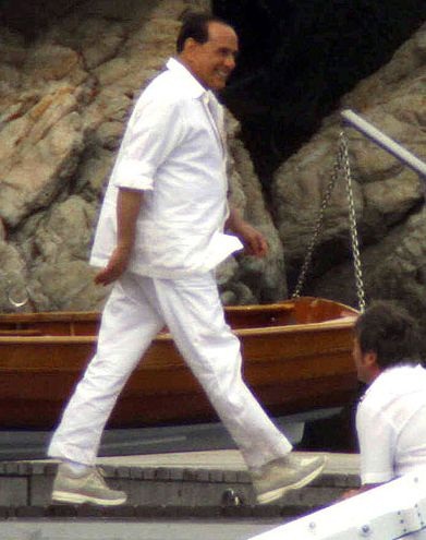 Khi các chính trị gia “xả hơi”  - 13