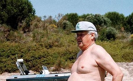 Khi các chính trị gia “xả hơi”  - 8