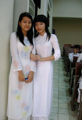 Cô bạn chuyên Hóa đỗ thủ khoa khối D1 ĐH Ngoại thương - 1 Cô bạn chuyên Hóa đỗ thủ khoa khối D1 ĐH Ngoại thương - 1