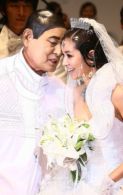 Nhà thiết kế thời trang nổi tiếng xứ Hàn Andre Kim qua đời   - 3