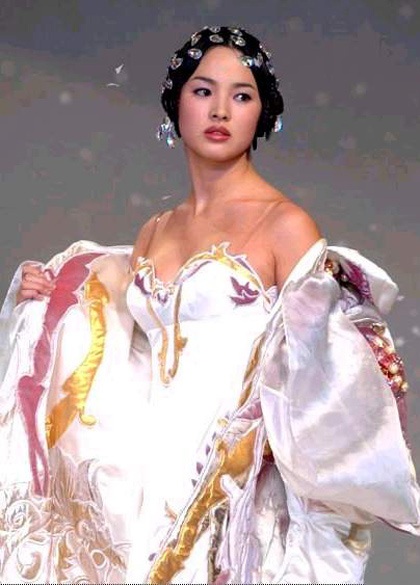 Các sao từng xuất hiện trong show diễn của Andre Kim - 1