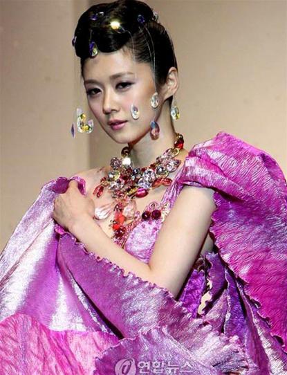 Các sao từng xuất hiện trong show diễn của Andre Kim - 31