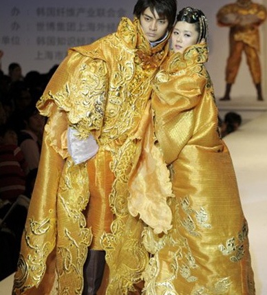 Các sao từng xuất hiện trong show diễn của Andre Kim - 34