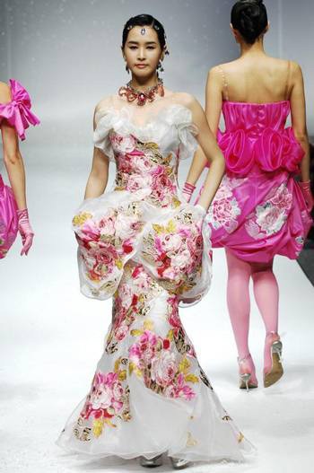 Các sao từng xuất hiện trong show diễn của Andre Kim - 38