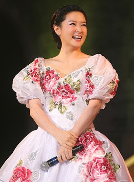 Các sao từng xuất hiện trong show diễn của Andre Kim - 43