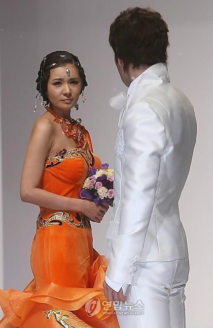 Các sao từng xuất hiện trong show diễn của Andre Kim - 7